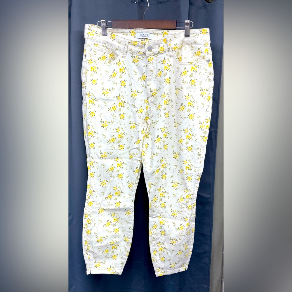 Judy Blue Women’s Yellow Floral Print Denim, Size 18W